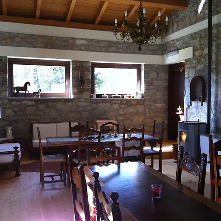 Alloggio per agriturismo Taverna Centomani Potenza